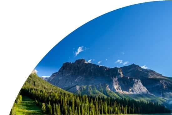 Mountains and trees in Canada