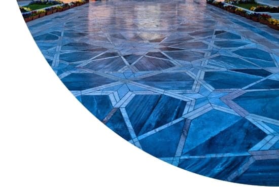 Path leading up to entrance portal to Gur-e-Amir, Samarkand, Uzbekistan